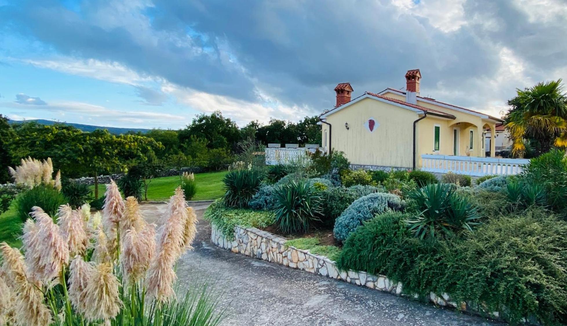 Villa Yucca Istra Labin  Exterior photo